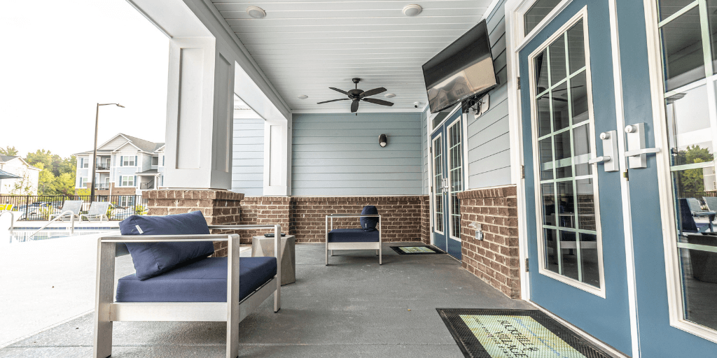 Buckhill-Village-Pool-TV