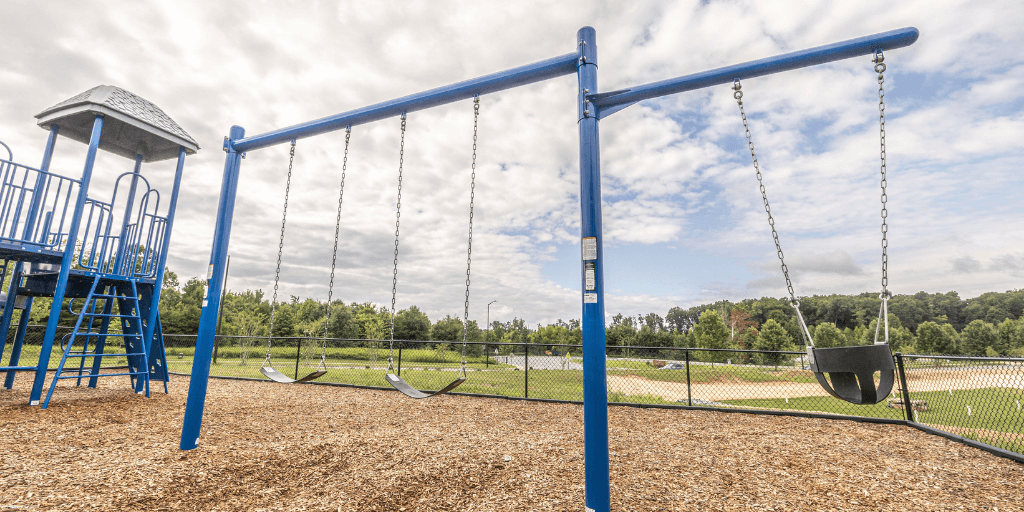 Buckhill-Village-Swings